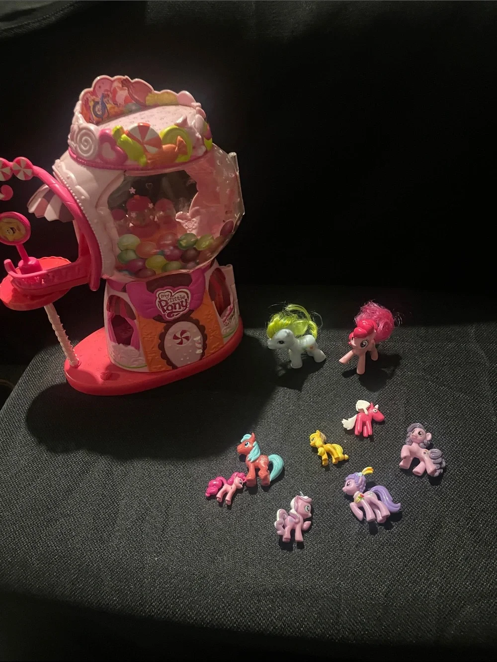 My Little Pony Pink Candy Gumball Machine Playset with 9 pony’s